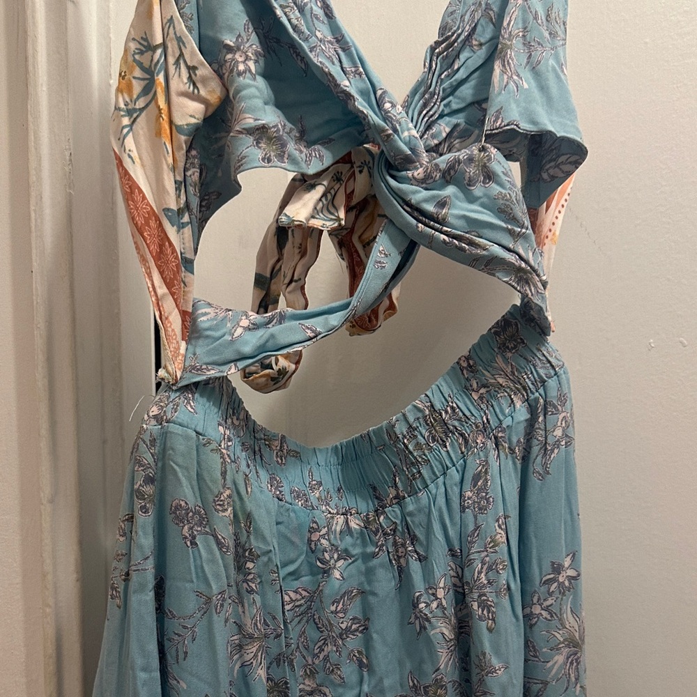 The Clothing Company Floral Maxi Dress in Blue and Peach - Preloved - Picture 3 of 11